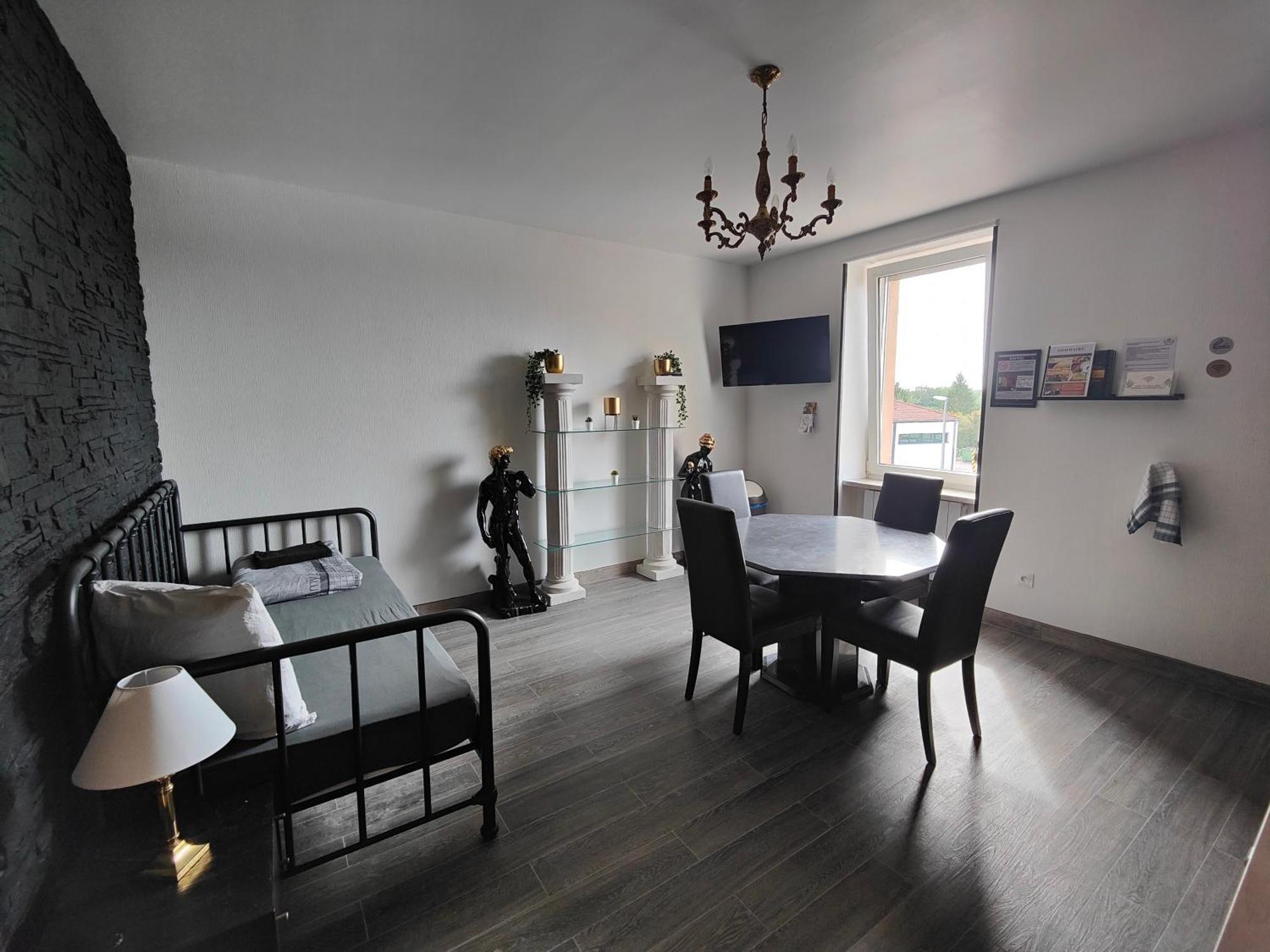 Private & Comfortable Apartments Puttelange-aux-Lacs Exterior foto